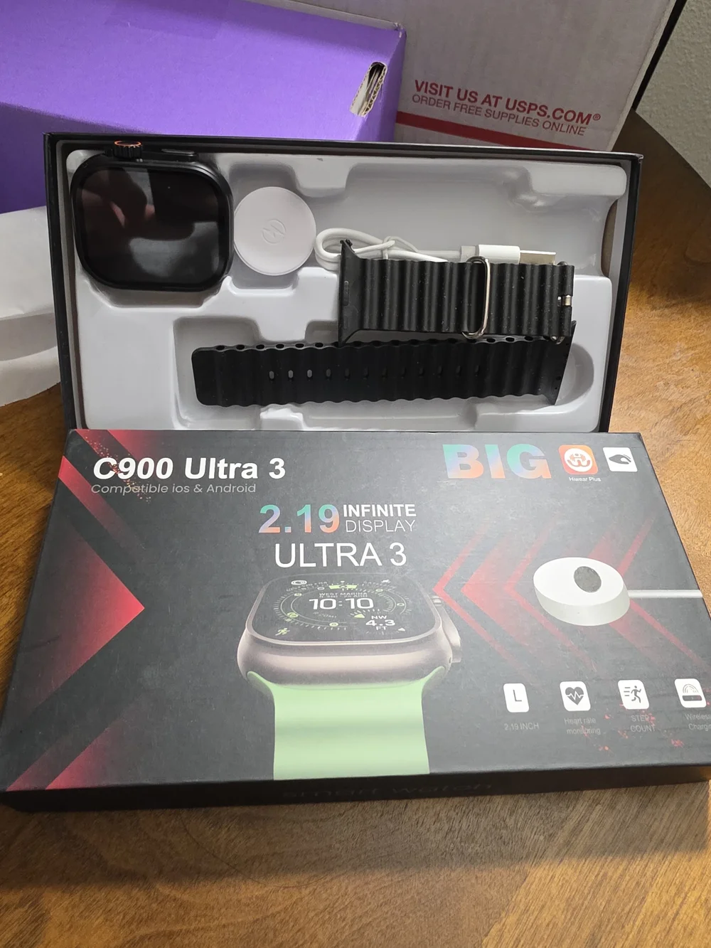 C900 Ultra 3 Smartwatch - Green Silicone Strap